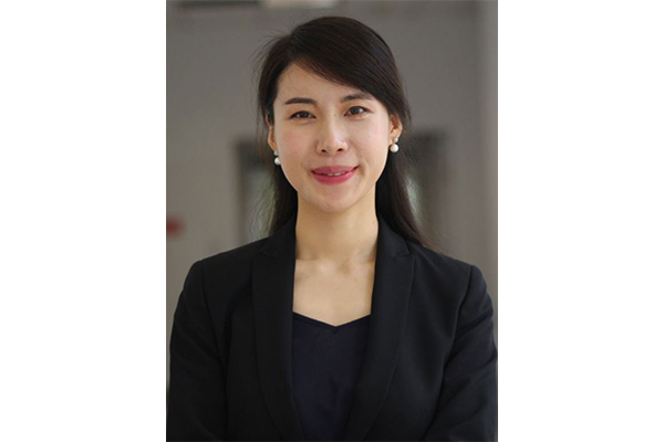 Professor Hongli (Julie) Zhu