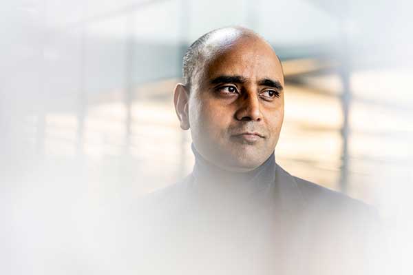 Shrivastava, Aatmesh